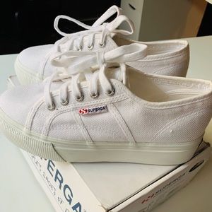 Women’s SUPERGA white sneakers